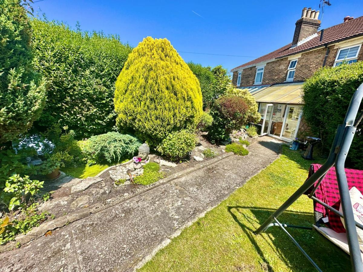 Garden Cottage - 3 Bedroom Close To Town And Beach Bournemouth Luaran gambar