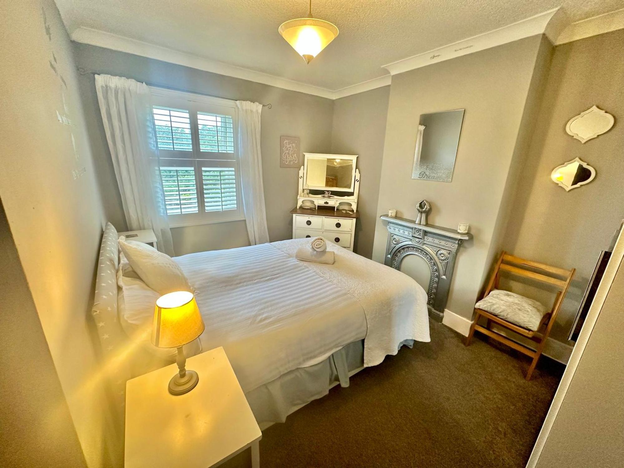 Garden Cottage - 3 Bedroom Close To Town And Beach Bournemouth Luaran gambar